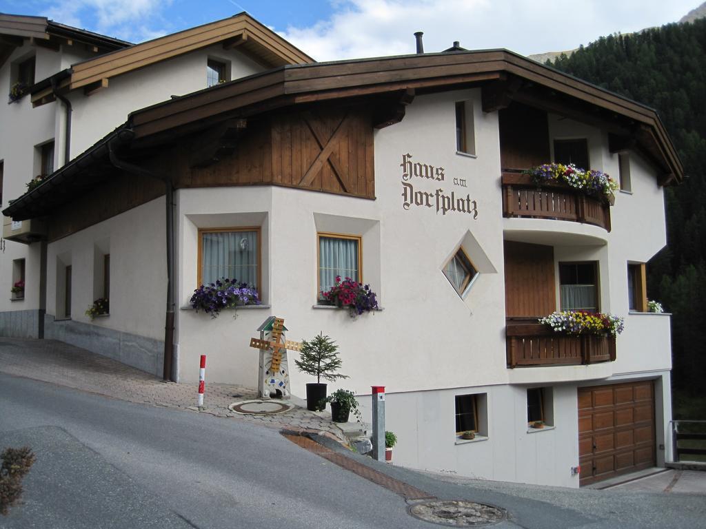 ザムナウンHaus Am Dorfplatzアパートメント エクステリア 写真